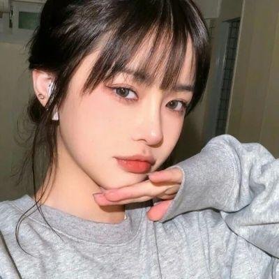 春花娇美可人儿
